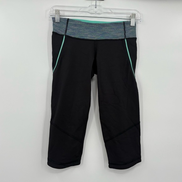 lululemon athletica Pants - Lululemon green‎ & black leggings 4